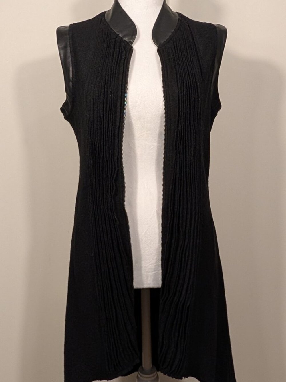 Luii Black Wool Blend Longline Vest Leather-Look Trim Zip Front | Sz S